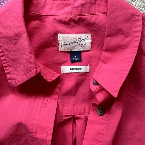 Women's Oversized Pink Button Down Blouse Size Small - Picture 5 of 5